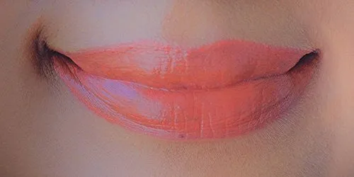 Lakme 9 to 5 Creaseless Creme Lip Color, Peach Path, 3.6g
