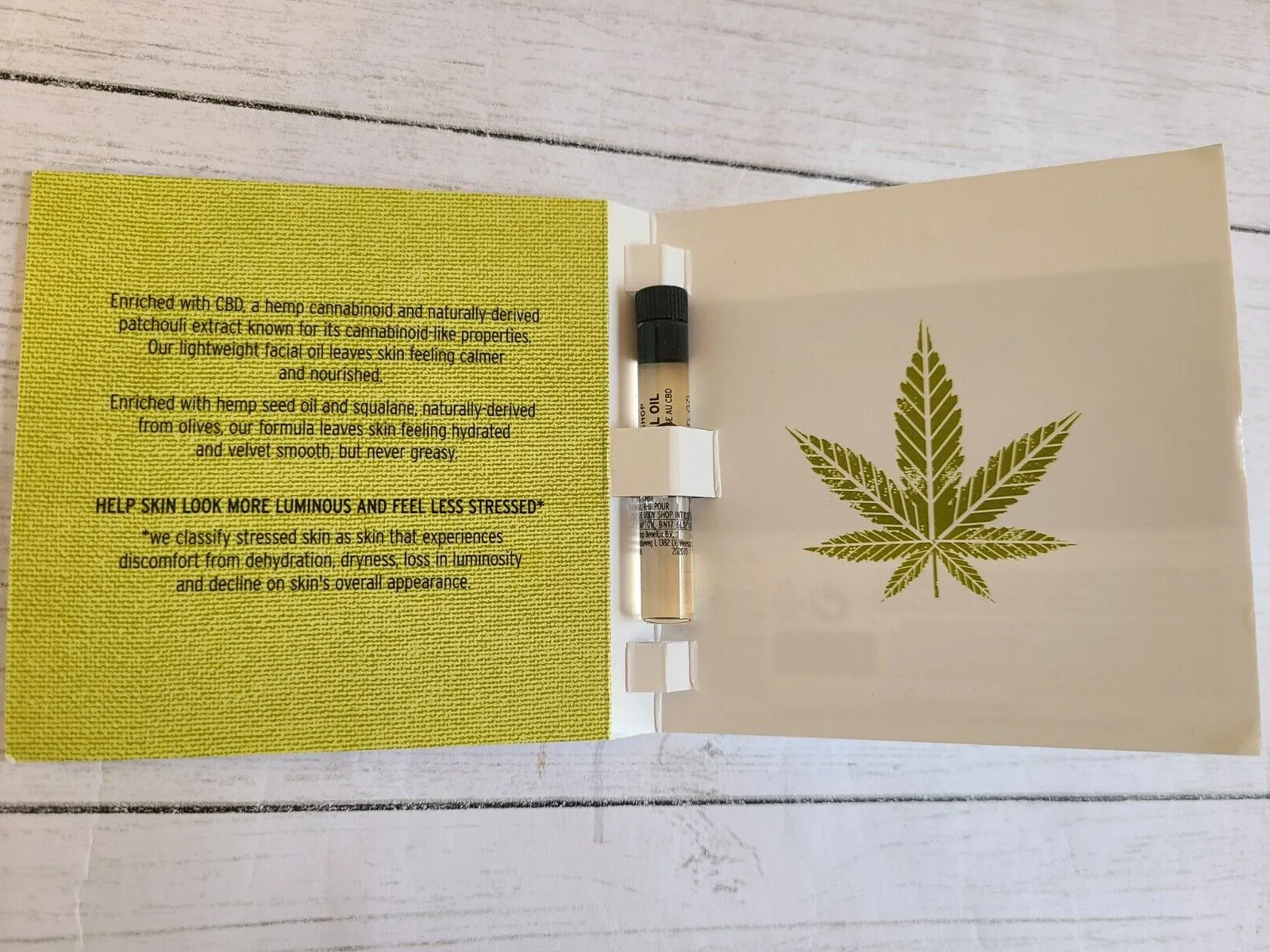The Body Shop CBD Facial oil 1ml